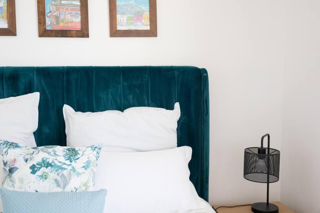 Modern, Trendy And Comfortable 2 Bedroom Apartment In קייפטאון מראה חיצוני תמונה