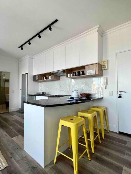 Modern, Trendy And Comfortable 2 Bedroom Apartment In קייפטאון מראה חיצוני תמונה