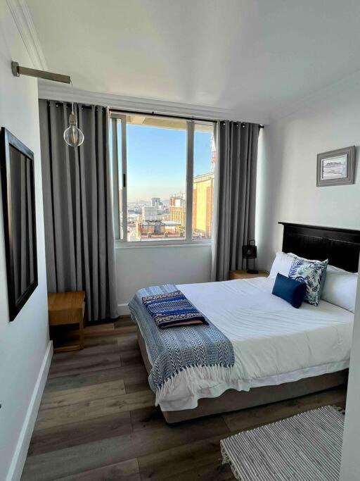 Modern, Trendy And Comfortable 2 Bedroom Apartment In קייפטאון מראה חיצוני תמונה