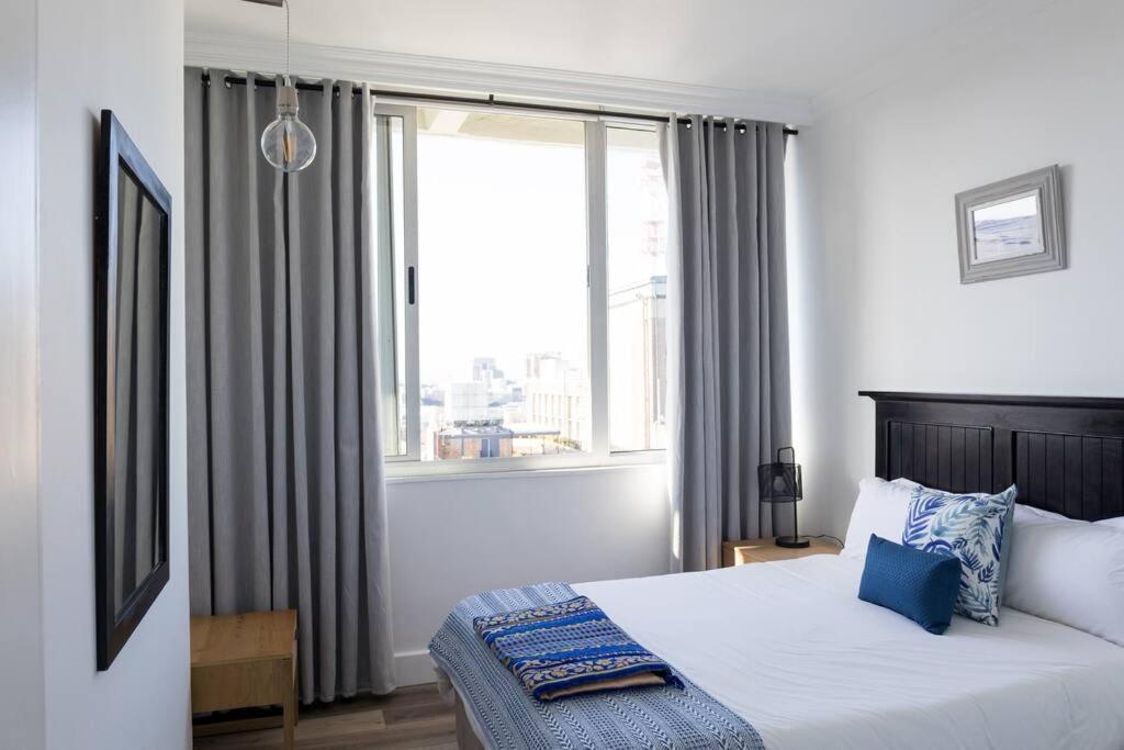 Modern, Trendy And Comfortable 2 Bedroom Apartment In קייפטאון מראה חיצוני תמונה